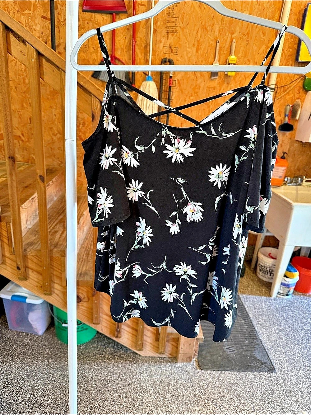 Kailleigh Floral Cami Blouse in Black & White